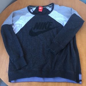 Nike Sweatshirt